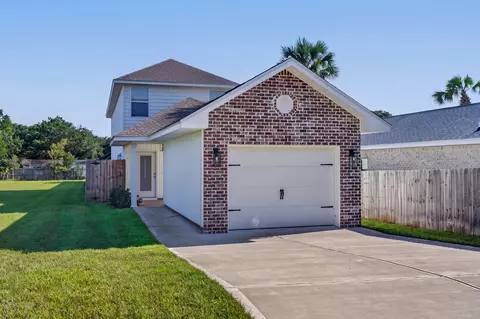 Exterior - 110 2nd Ave, Shalimar, FL 32579 photo 4 of 6