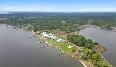 554 Beatrice Point Rd, Freeport, FL 32439 photo 18