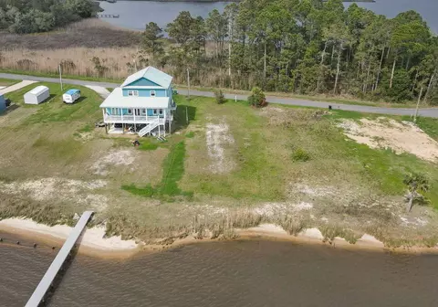 554 Beatrice Point Rd, Freeport, FL 32439 photo 3