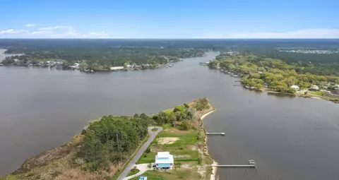 554 Beatrice Point Rd, Freeport, FL 32439 photo 16