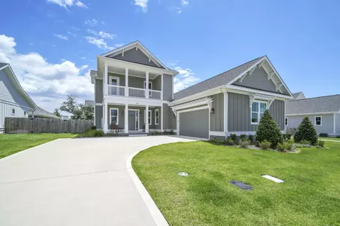 621 Chamomile Ct, Niceville, FL 32578