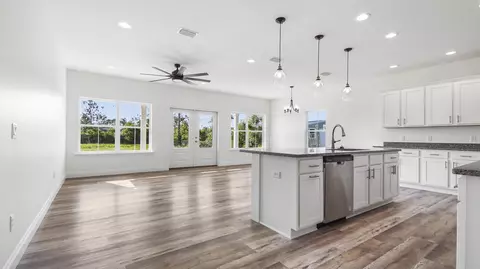 915 Plantation Dr, Panama City, FL 32404