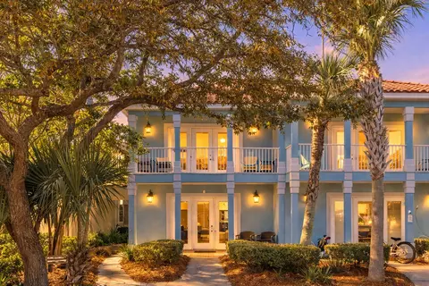 413 La Valencia Cir, Panama City Beach, FL 32413
