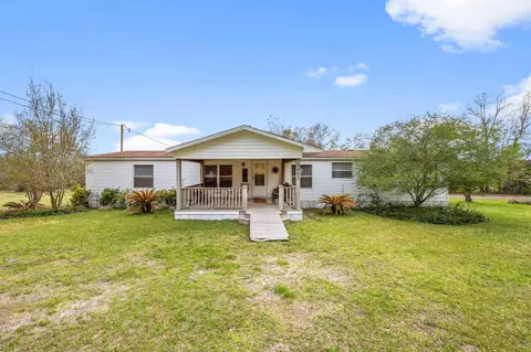 3062 Highland Avenue Ave, Crestview, FL 32539