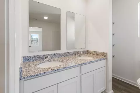 Bath - 6000 Hidden Knoll Ct, Crestview, FL 32539 photo 1 of 5