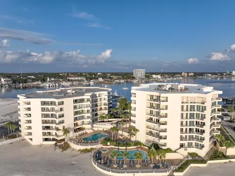 100 Gulf Shore Dr #202, Destin, FL 32541