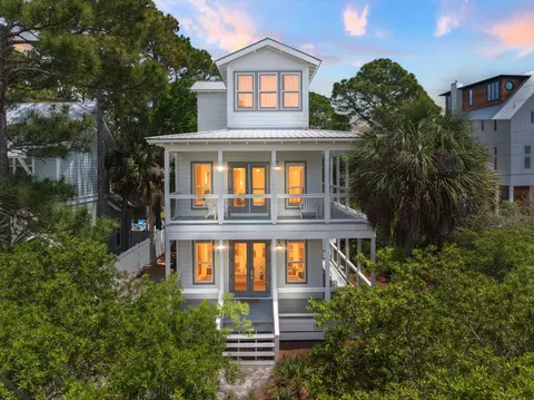 393 Lakewood Dr, Santa Rosa Beach, FL 32459