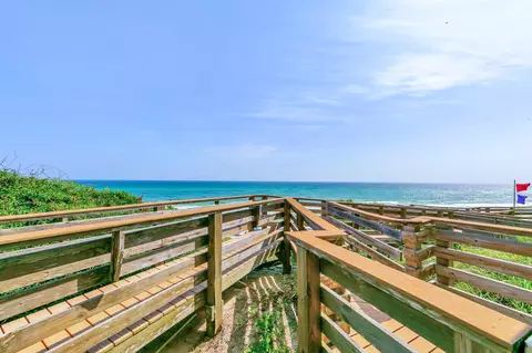 View/Area - 8294 E County Hwy 30a #1, Alys Beach, FL 32461 photo 2 of 9