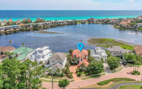 4720 Rendezvous Cv, Destin, FL 32541