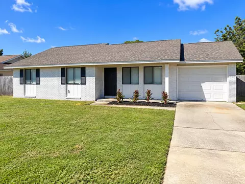 206 Acme Ln, Lynn Haven, FL 32444
