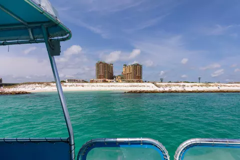 View/Area - 10 Harbor Blvd #E409, Destin, FL 32541 photo 20 of 23