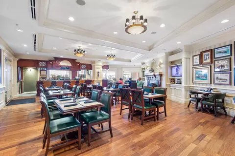 Dining - 10 Harbor Blvd #E409, Destin, FL 32541 photo 5 of 5