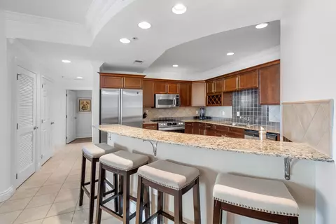 Kitchen - 10 Harbor Blvd #E409, Destin, FL 32541 photo 1 of 4