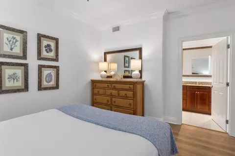 Bedroom - 10 Harbor Blvd #E409, Destin, FL 32541 photo 2 of 8