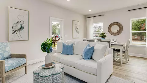 2567 Cliff Hollow Cir, Gulf Breeze, FL 32563