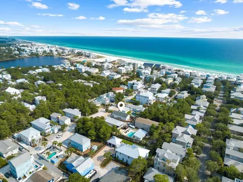 65 Brown St, Santa Rosa Beach, FL 32459