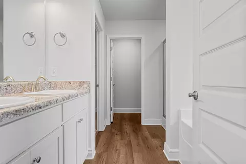 Entry Way - 103 Ridgeway Cir, Crestview, FL 32536 photo 4 of 4