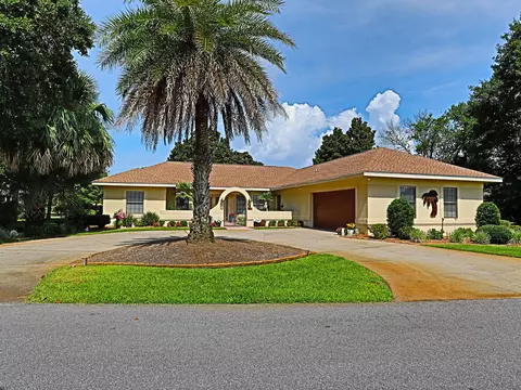 370 Golfview Dr, Miramar Beach, FL 32550