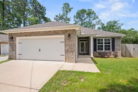 2 Marty Ln, Fort Walton Beach, FL 32547