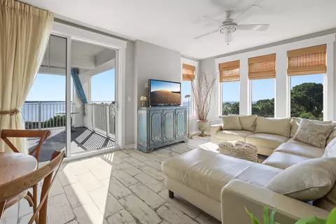 9800 Grand Sandestin Blvd #5602/5604, Miramar Beach, FL 32550