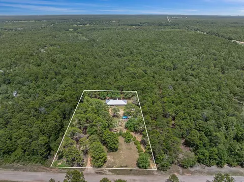 202 Bonita Dr, Defuniak Springs, FL 32433