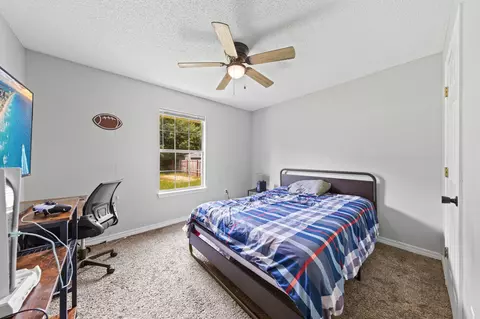 Bedroom - 5123 Whitehurst Ln, Crestview, FL 32536 photo 9 of 9