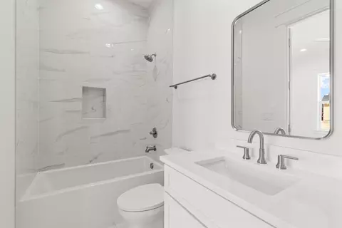 Bath - 148 E Seabrook Way #LOT 29, Watersound, FL 32461 photo 1 of 4