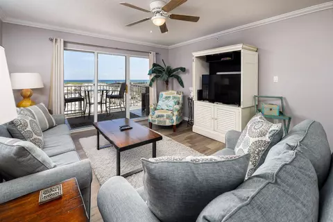 376 Santa Rosa Blvd #101, Fort Walton Beach, FL 32548