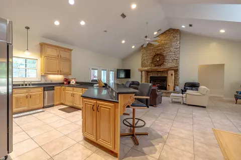 4187 Shell Landing Rd, Vernon, FL 32462 photo 9