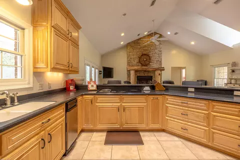 4187 Shell Landing Rd, Vernon, FL 32462 photo 12