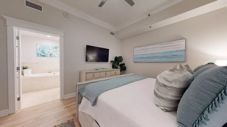 Bedroom - 11807 Front Beach Rd #1- 2204, Panama City Beach, FL 32407 photo 10 of 20