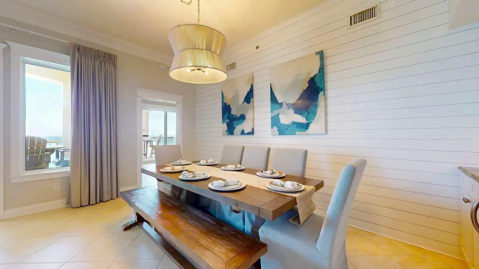 Dining - 11807 Front Beach Rd #1- 2204, Panama City Beach, FL 32407 photo 4 of 4