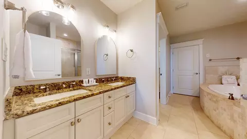 Bath - 11807 Front Beach Rd #1- 2204, Panama City Beach, FL 32407 photo 1 of 9