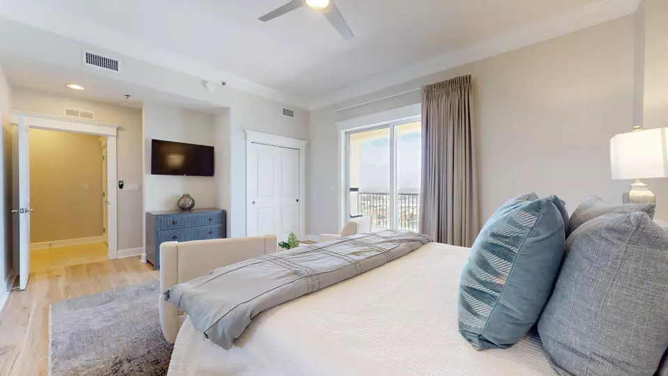 Bedroom - 11807 Front Beach Rd #1- 2204, Panama City Beach, FL 32407 photo 13 of 20