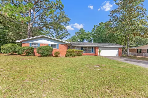19 Bayview Dr, Shalimar, FL 32579