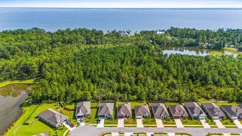 View/Area - 124 Apollo Ave, Freeport, FL 32439 photo 13 of 19