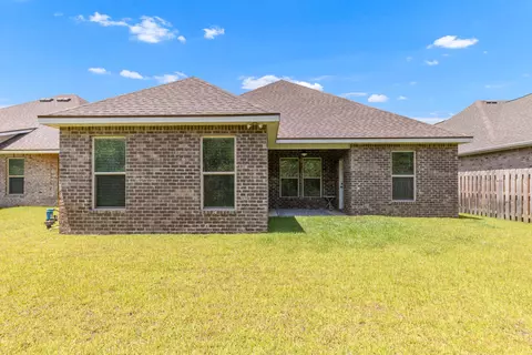 Exterior - 124 Apollo Ave, Freeport, FL 32439 photo 3 of 17