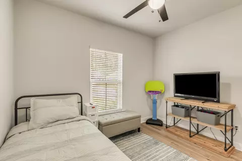 Bedroom - 124 Apollo Ave, Freeport, FL 32439 photo 7 of 11
