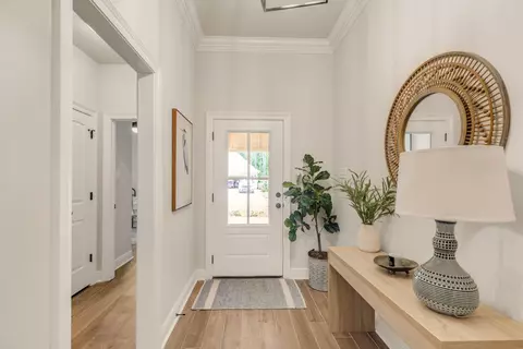 Entry Way - 124 Apollo Ave, Freeport, FL 32439 photo 8 of 13