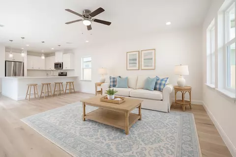 21 C 5th Ave, Shalimar, FL 32579