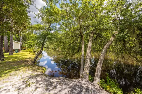 View/Area - 158 Johns Ln, Freeport, FL 32439 photo 4 of 7