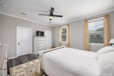 Bedroom - 158 Johns Ln, Freeport, FL 32439 photo 3 of 3