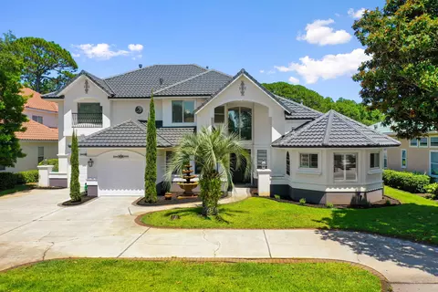 96 Garnet Pl, Destin, FL 32541