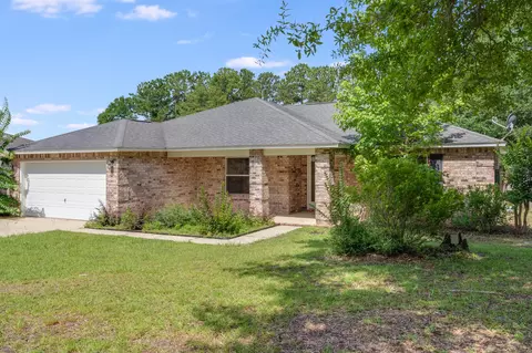 48 S Pleasant Dr, Defuniak Springs, FL 32435