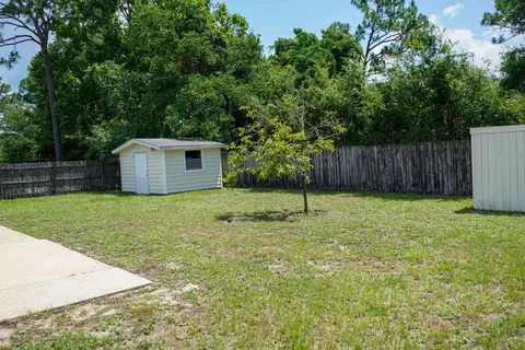 Exterior - 74 8th St, Shalimar, FL 32579 photo 4 of 4