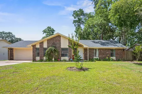 1016 Darlington Oak Dr, Niceville, FL 32578