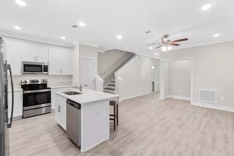 280 Date Palm Ln, Freeport, FL 32439 photo 6