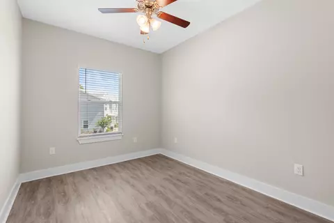 280 Date Palm Ln, Freeport, FL 32439 photo 9