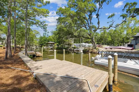 2035 W Hewett Rd, Santa Rosa Beach, FL 32459