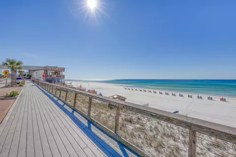 112 Seascape Dr #1007, Miramar Beach, FL 32550